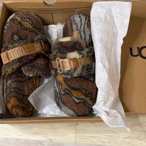 Men’s UGG Classic Fluff It Cali Topo Desert 8